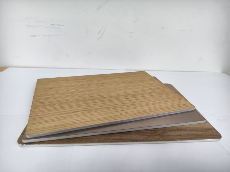 Aluminum composite panel